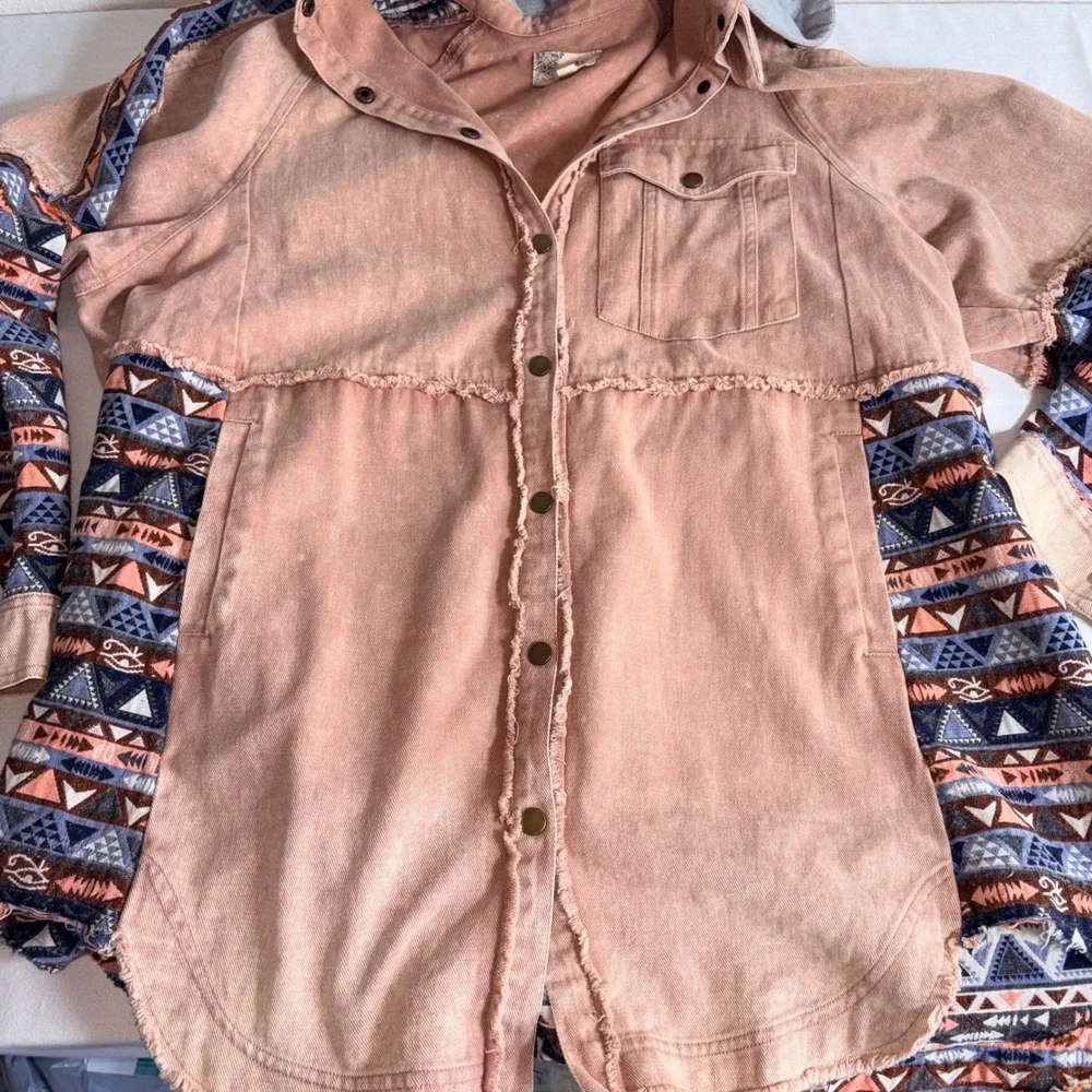 Olie & Hali  Hooded Shacket Large Peach Southwestern Distressed Boho jacket